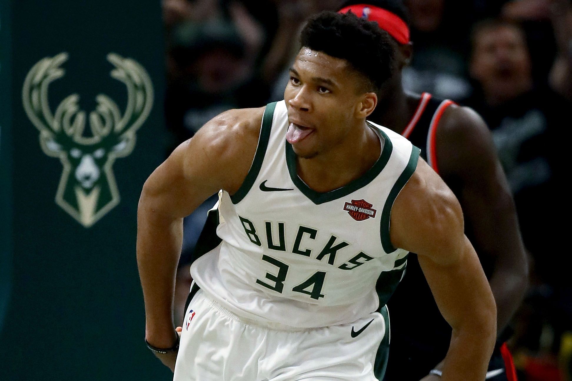 Giữa Bucks và Raptors, Warriors sẽ muốn gặp ai tại NBA Finals hơn?
